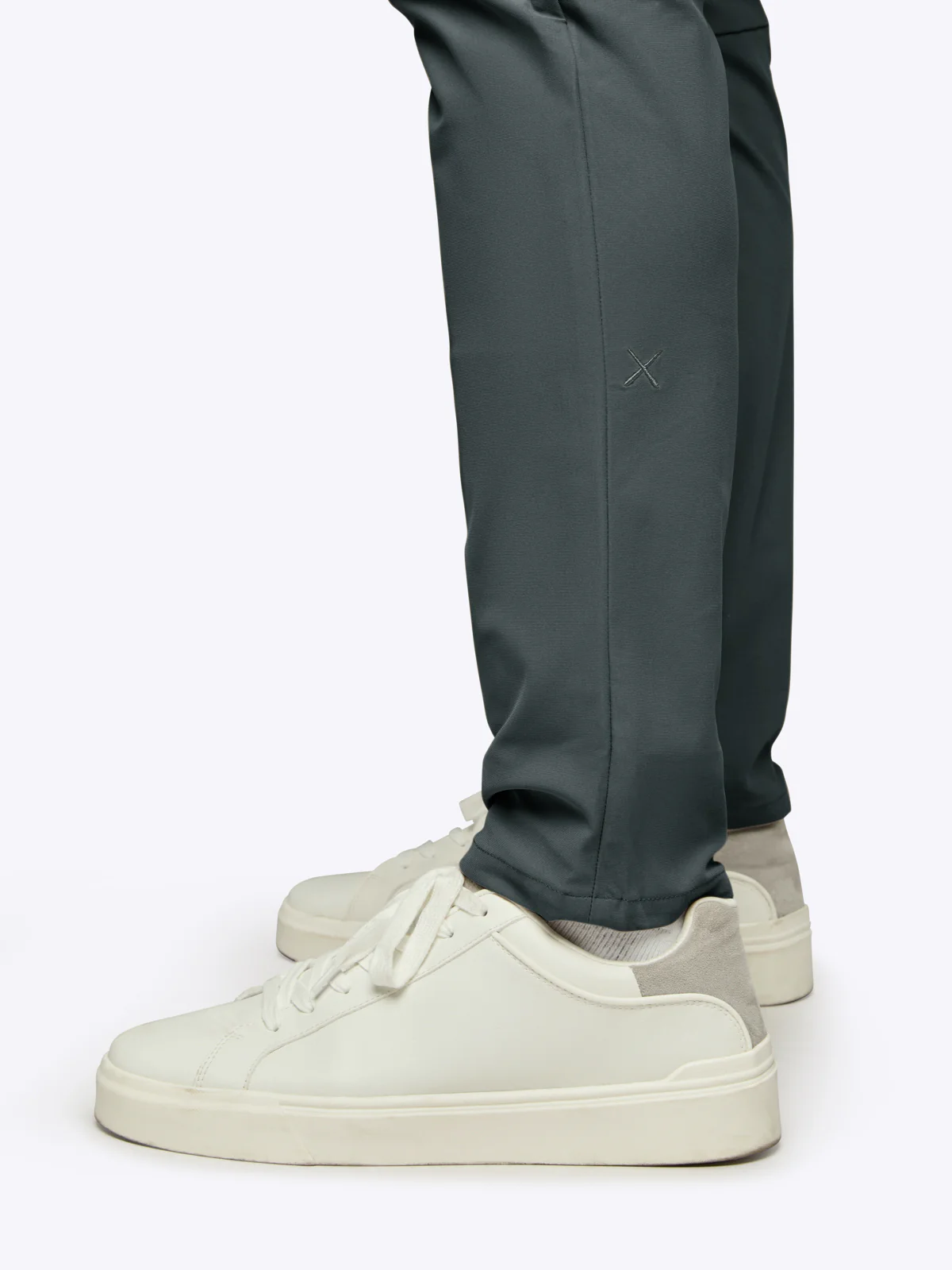 AO 5 Pocket Pant | Urban Chic Slim-fit Versaknit® - Image 5