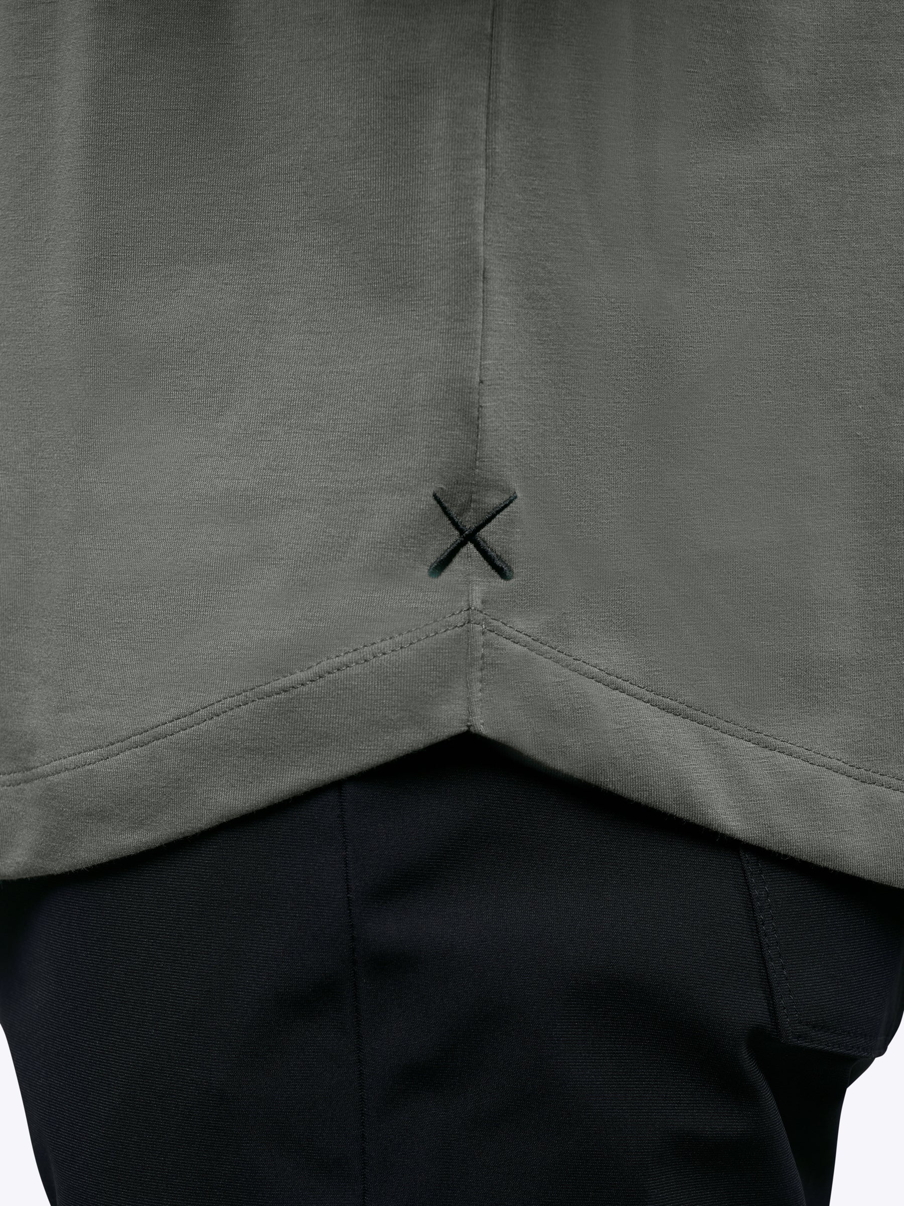 AO Curve-Hem Tee | Castor Grey Signature-Fit PYCA Pro® - Image 6