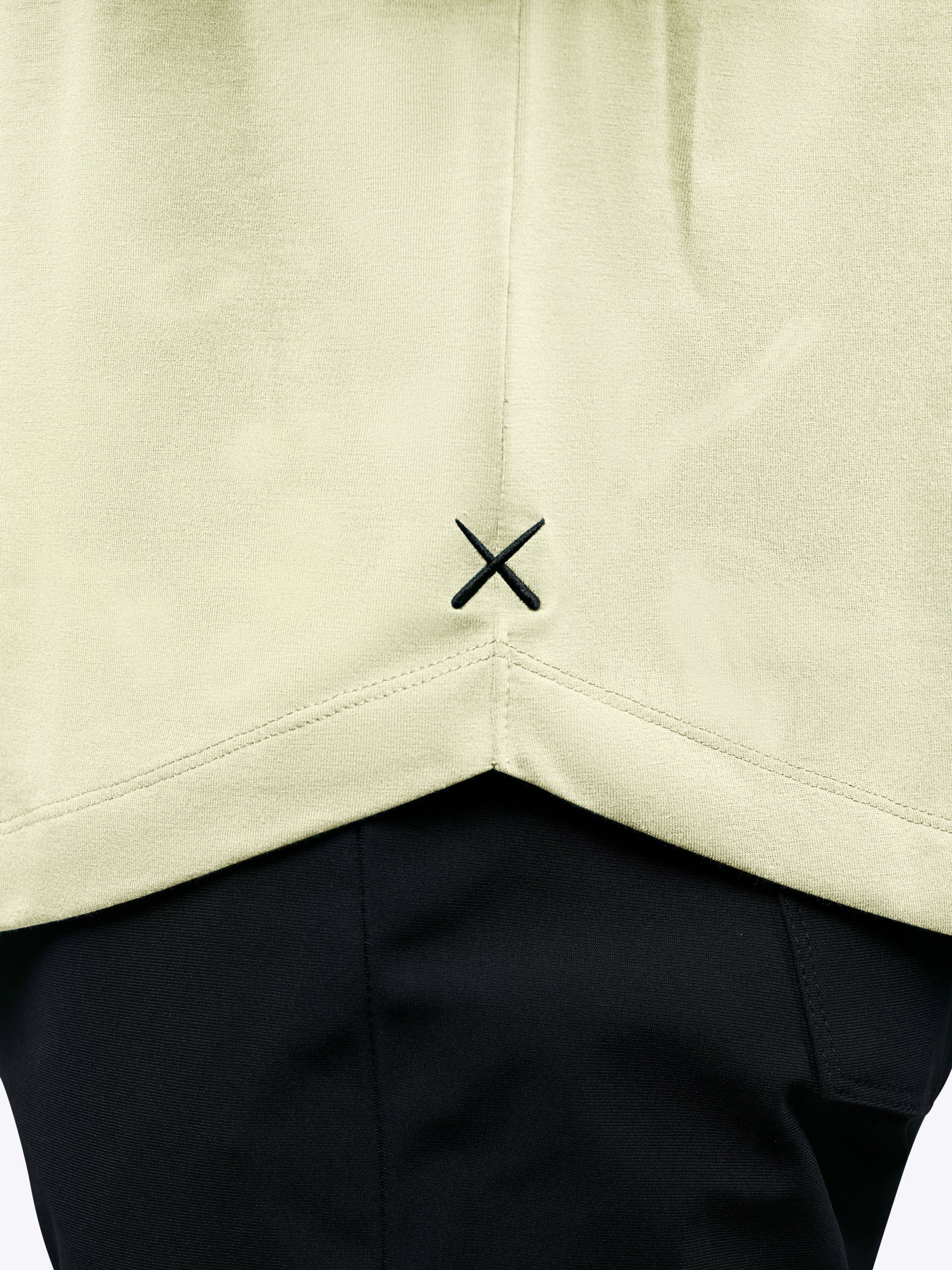 AO Curve-Hem Tee | Oyster White Signature-Fit PYCA Pro® - Image 5