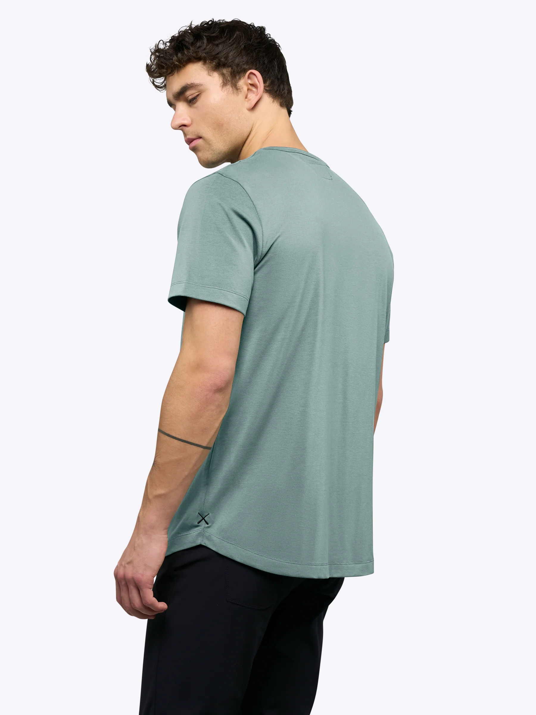 AO Curve-Hem Tee | Stormy Sea Signature-Fit PYCA Pro® - Image 3