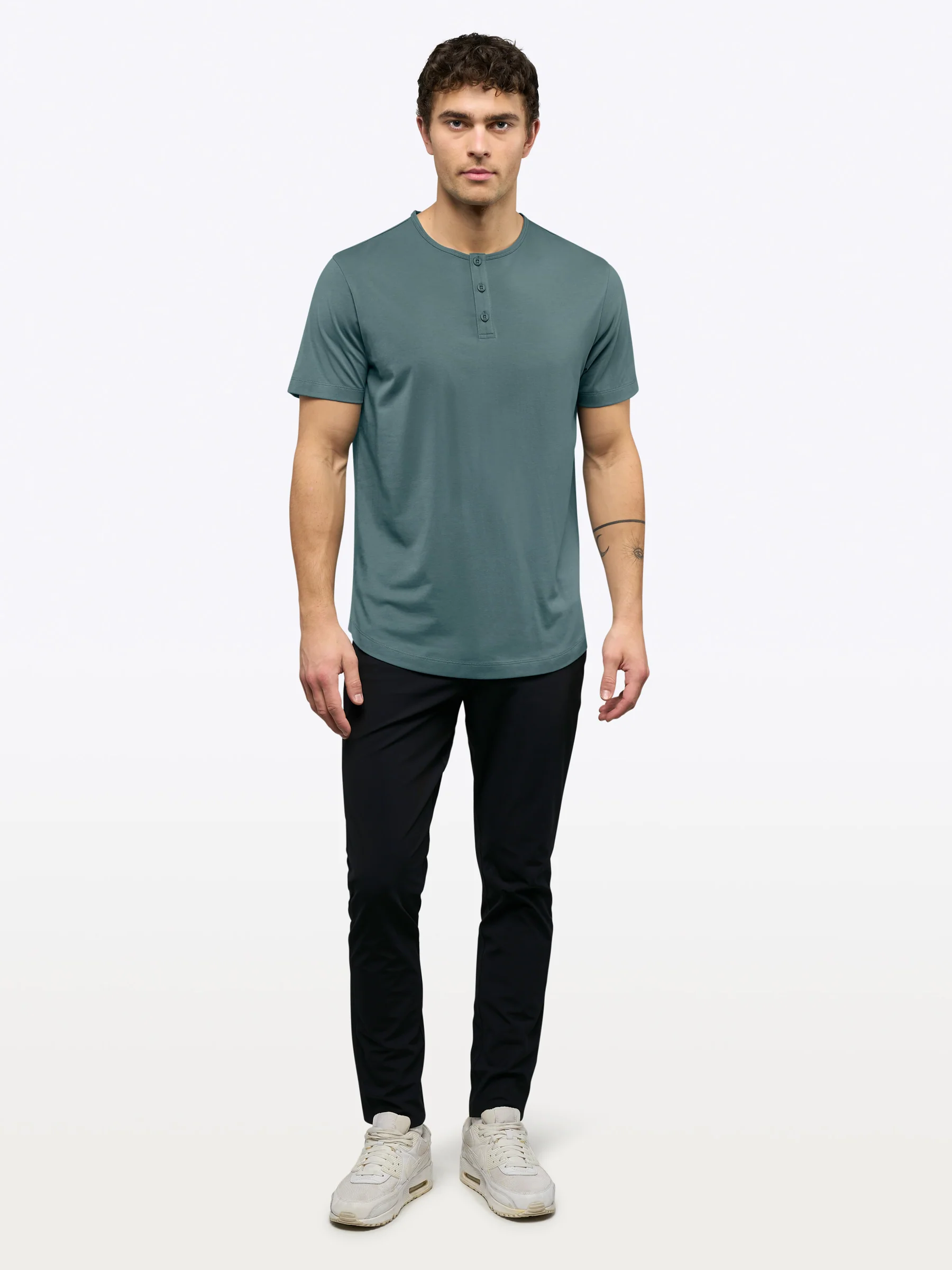 AO Henley Curve-Hem | North Atlantic Signature-Fit PYCA Pro® - Image 4