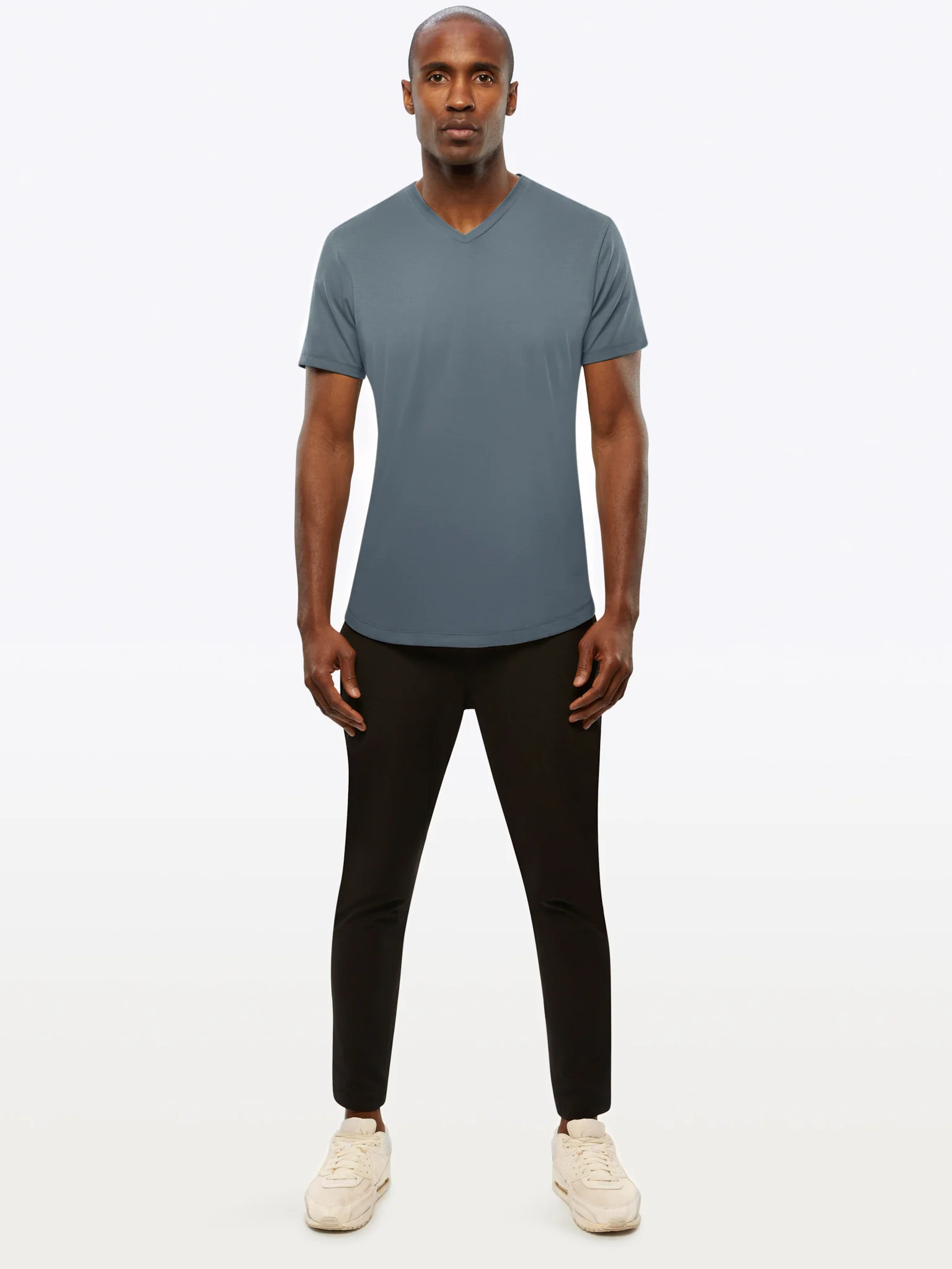 AO V-Neck Curve-Hem Tee | Ocean Storm Signature-fit PYCA Pro® - Image 4