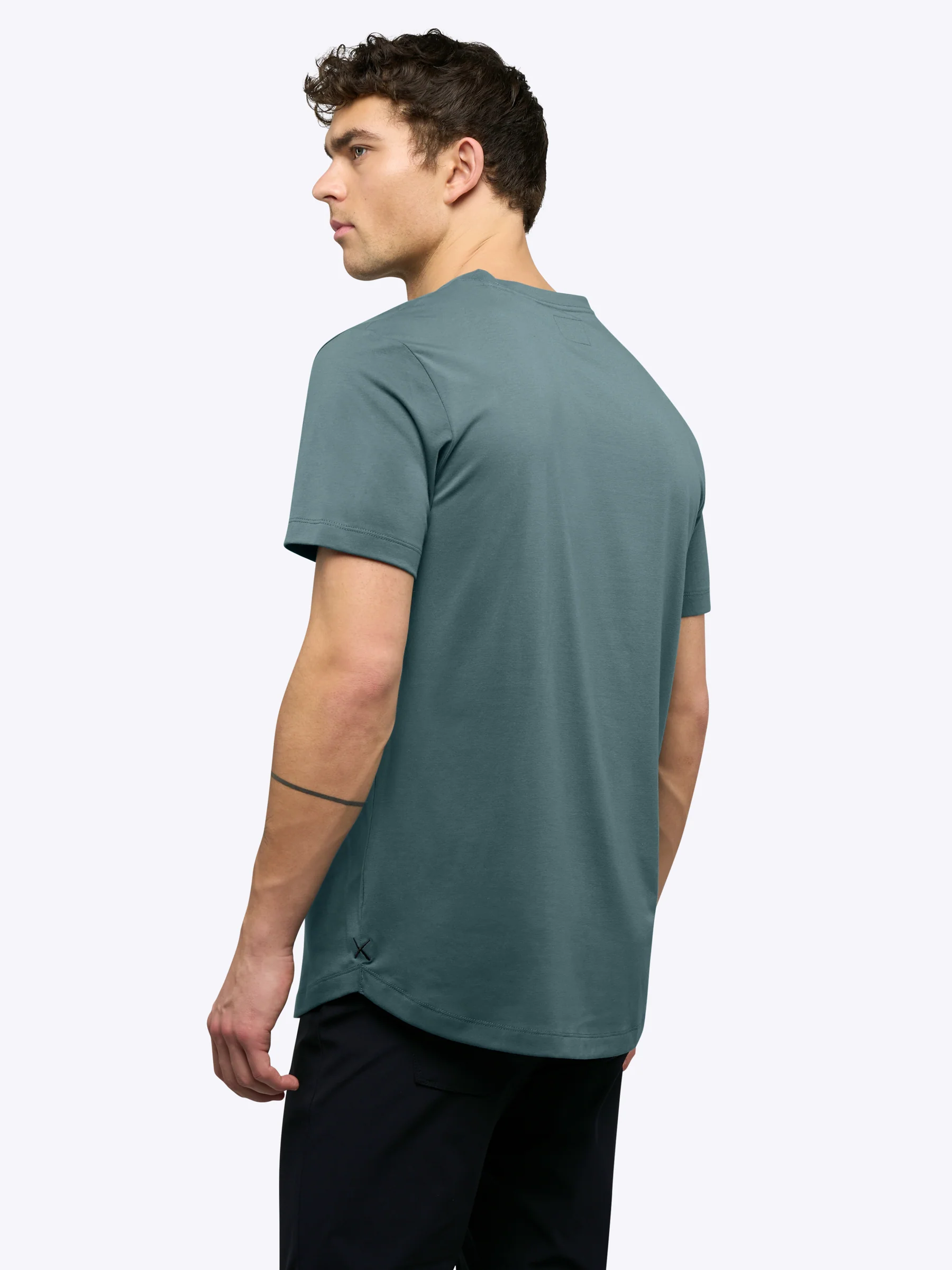 AO V-Neck Curve-Hem Tee | North Atlantic Signature-Fit PYCA Pro® - Image 3