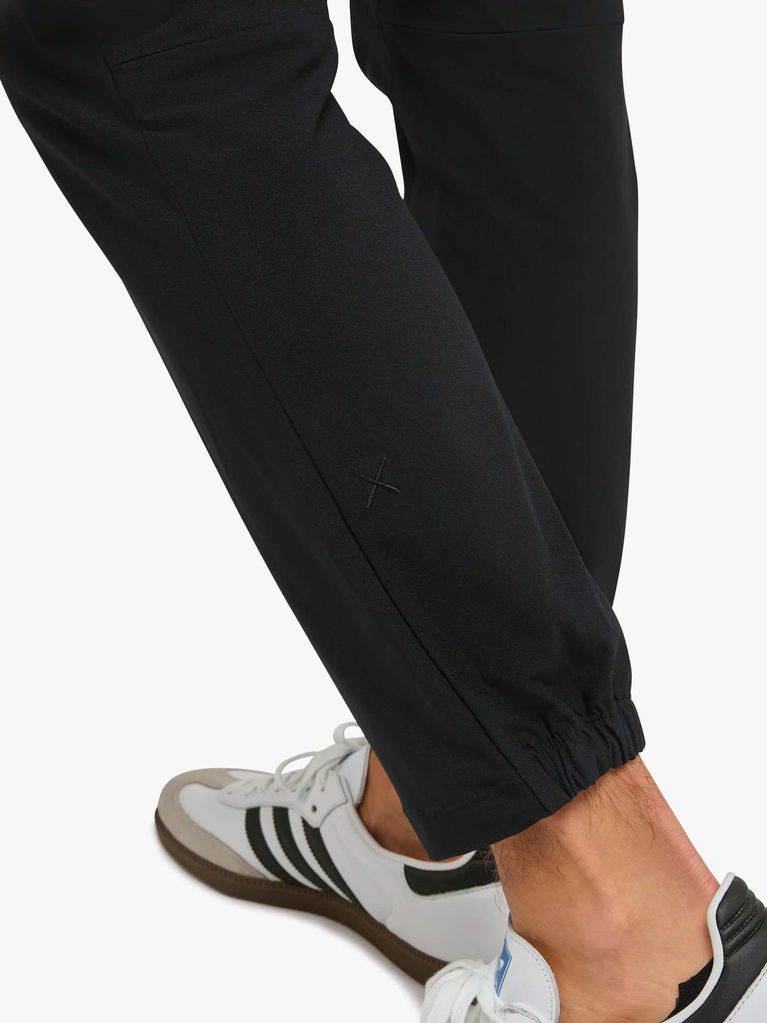 AO Jogger Pant | Black Slim-fit Versaknit® - Image 3