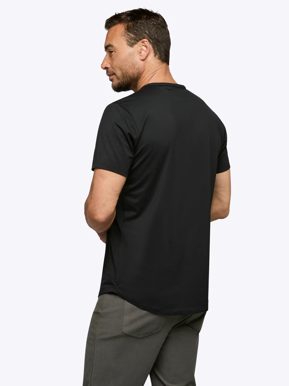 AO Henley Curve-Hem | Black Signature-fit PYCA Pro® - Image 4