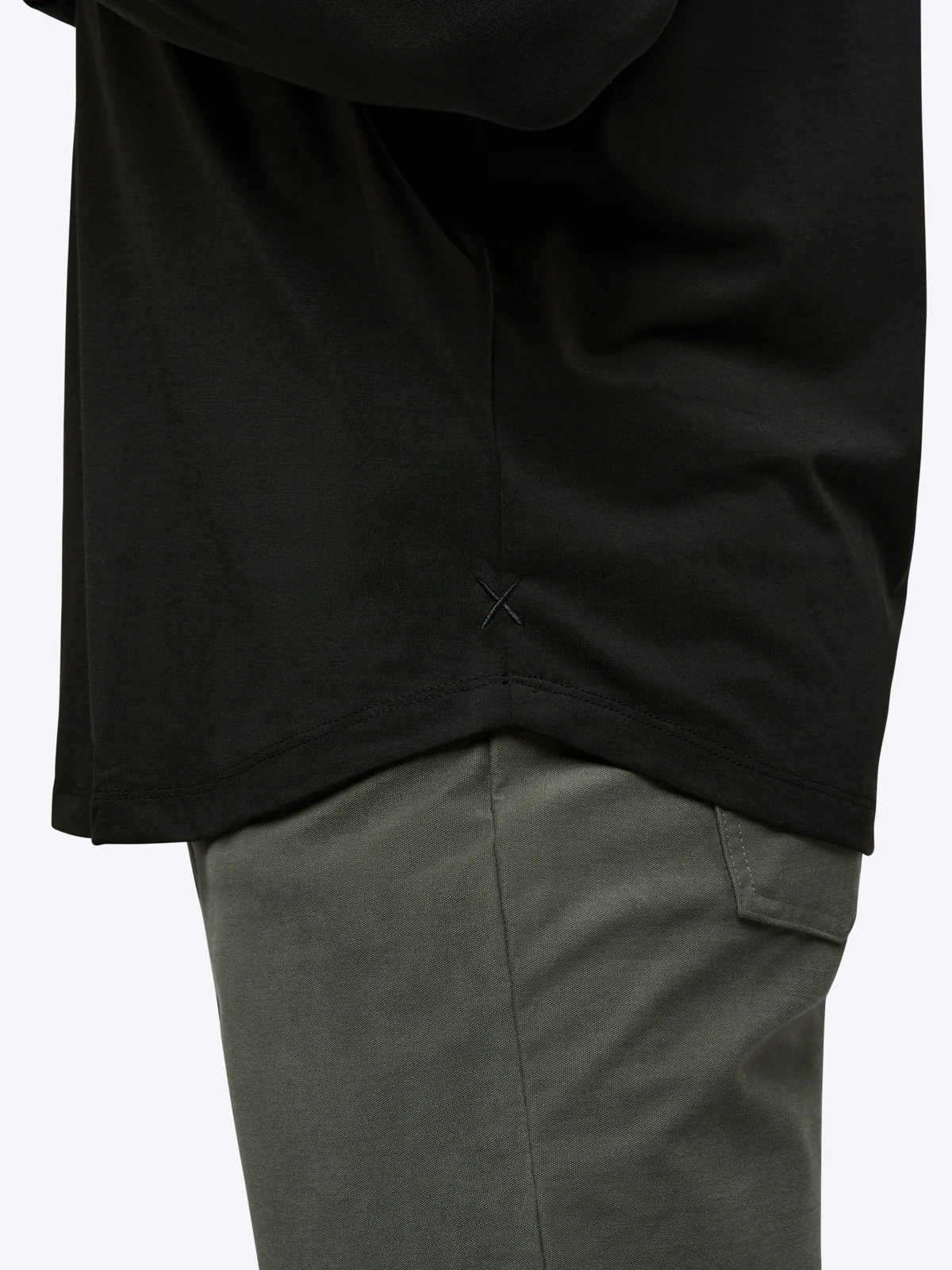 AO Long Sleeve Curve-Hem Tee | Black Signature-fit PYCA Pro® - Image 5