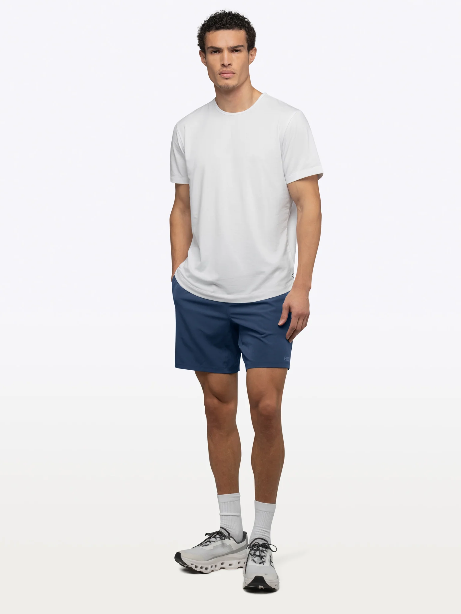 Crossover Short Unlined 7" | Iron Navy Classic-Fit - Image 3