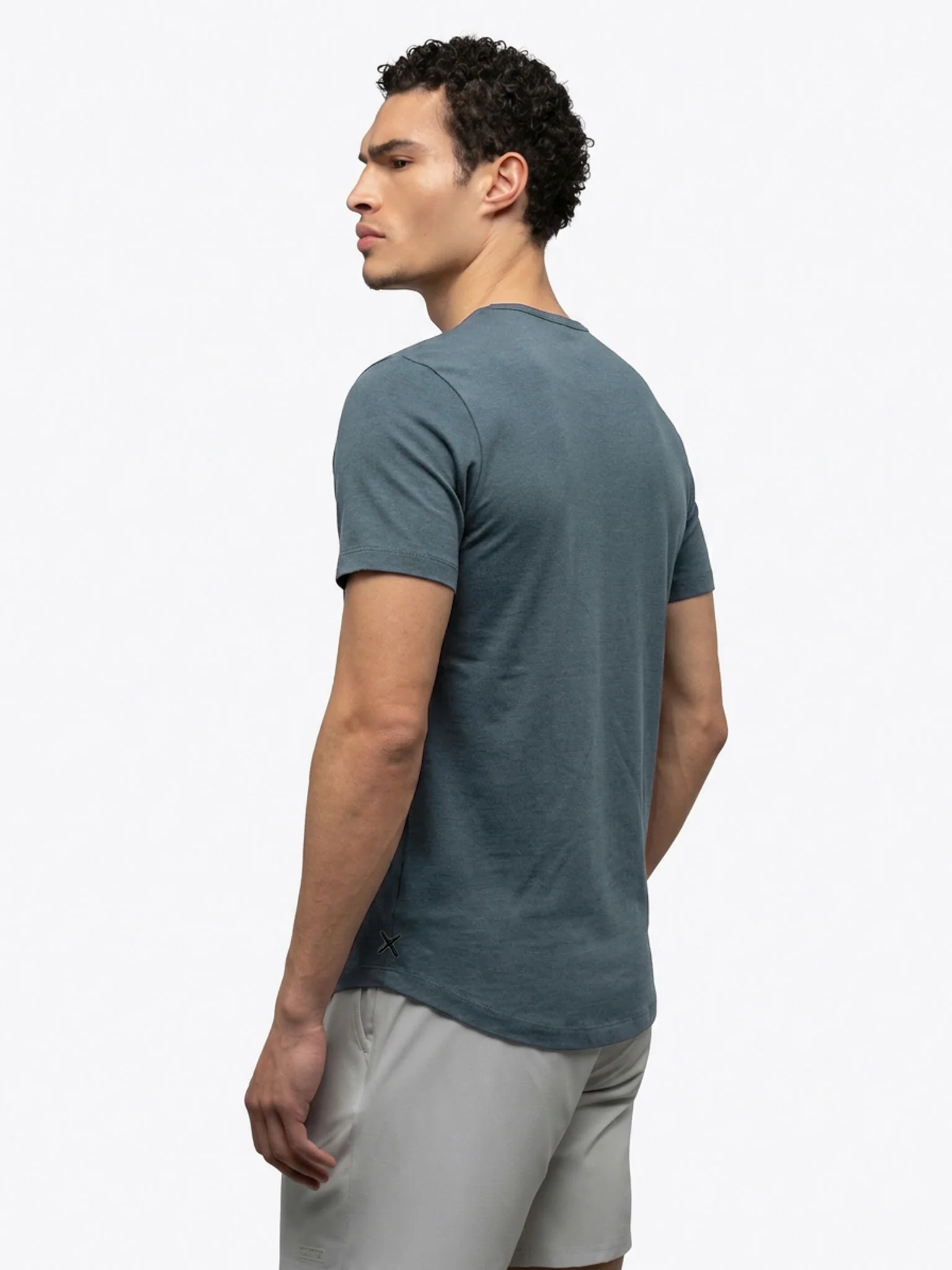 Crossover Active Tee | Ocean Storm Signature-Fit - Image 3