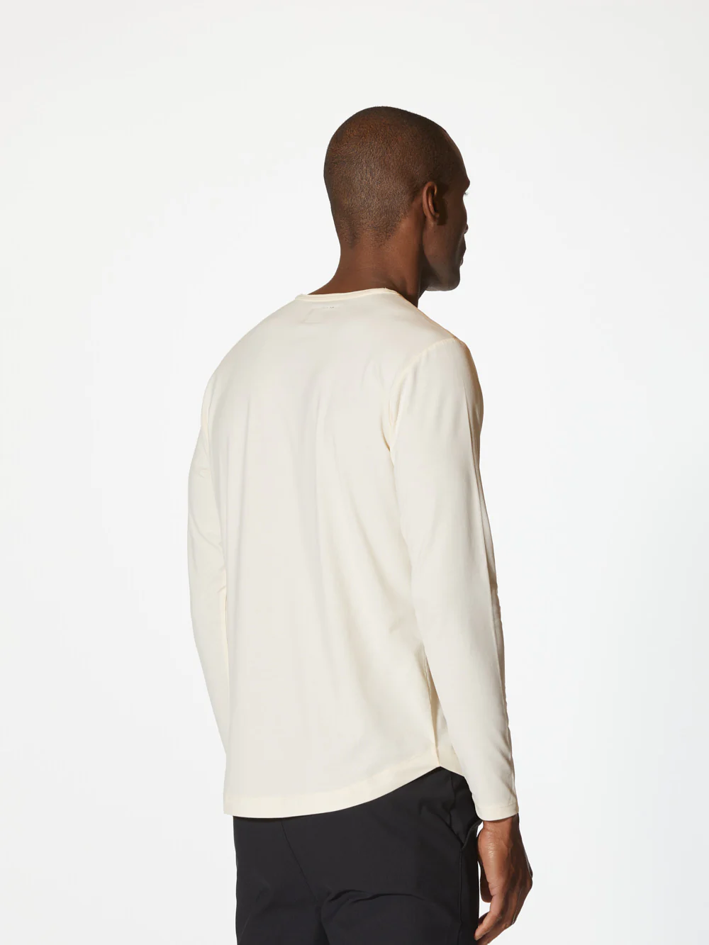 AO Long Sleeve Curve-Hem Tee | Ivory Signature-fit PYCA Pro® - Image 3