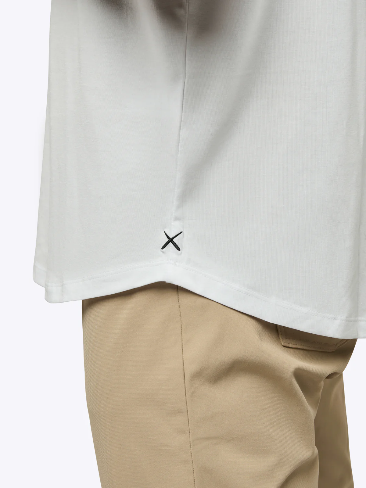 AO V-Neck Curve-Hem Tee | White Signature-fit PYCA Pro® - Image 5